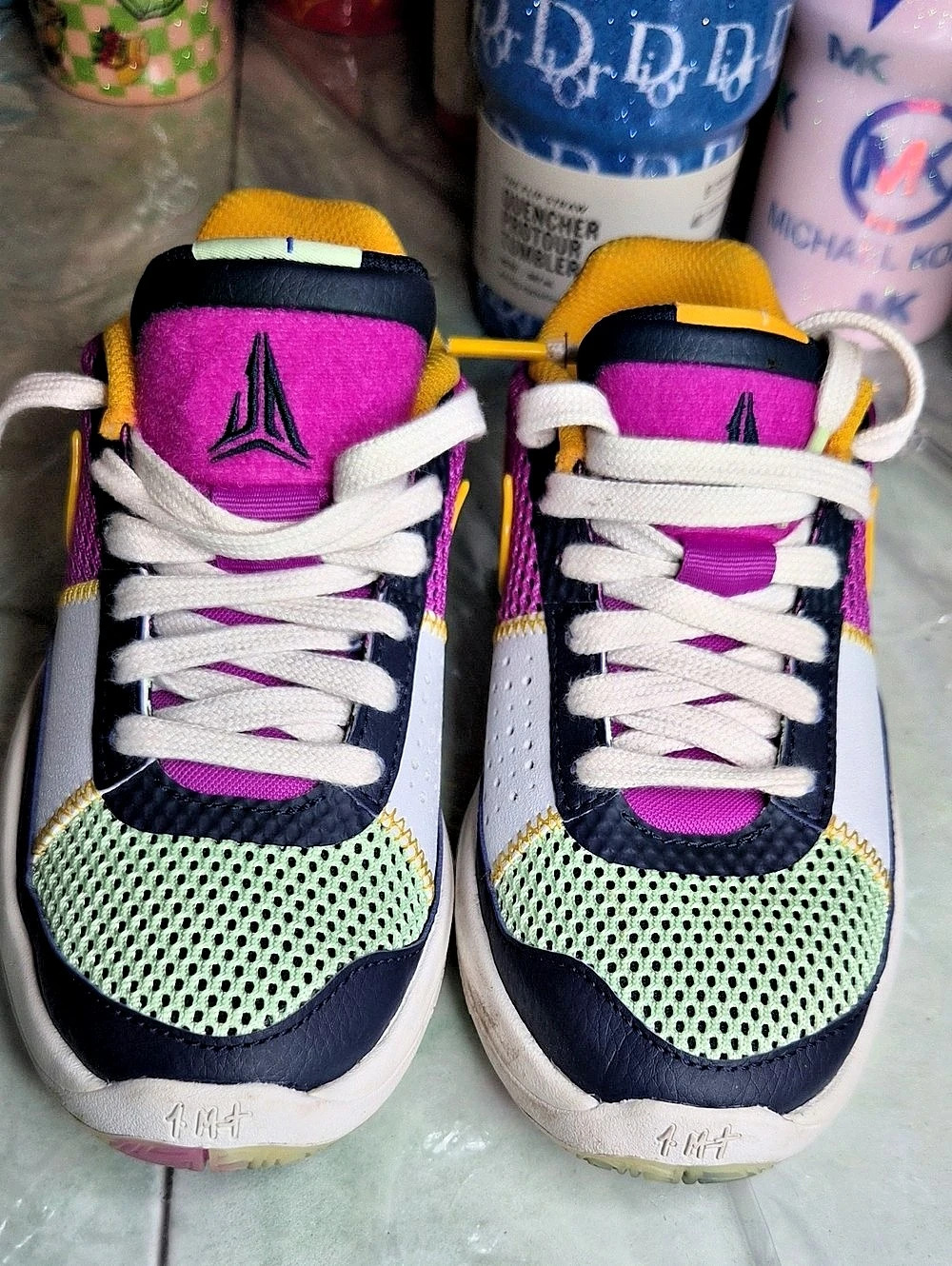 Nike Dunk Low Kids Sneakers Size 12 Pink & White